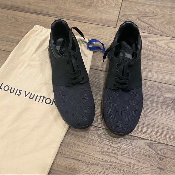 USED Louis Vuitton Black Sneakers SIZE 11 - Picture 2 of 7